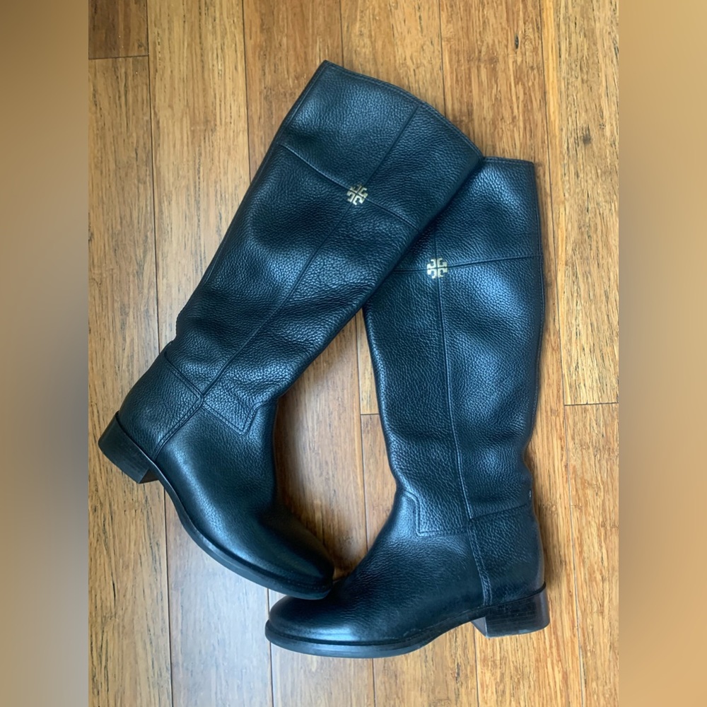Tory Burch riding boots size 36.5  like new